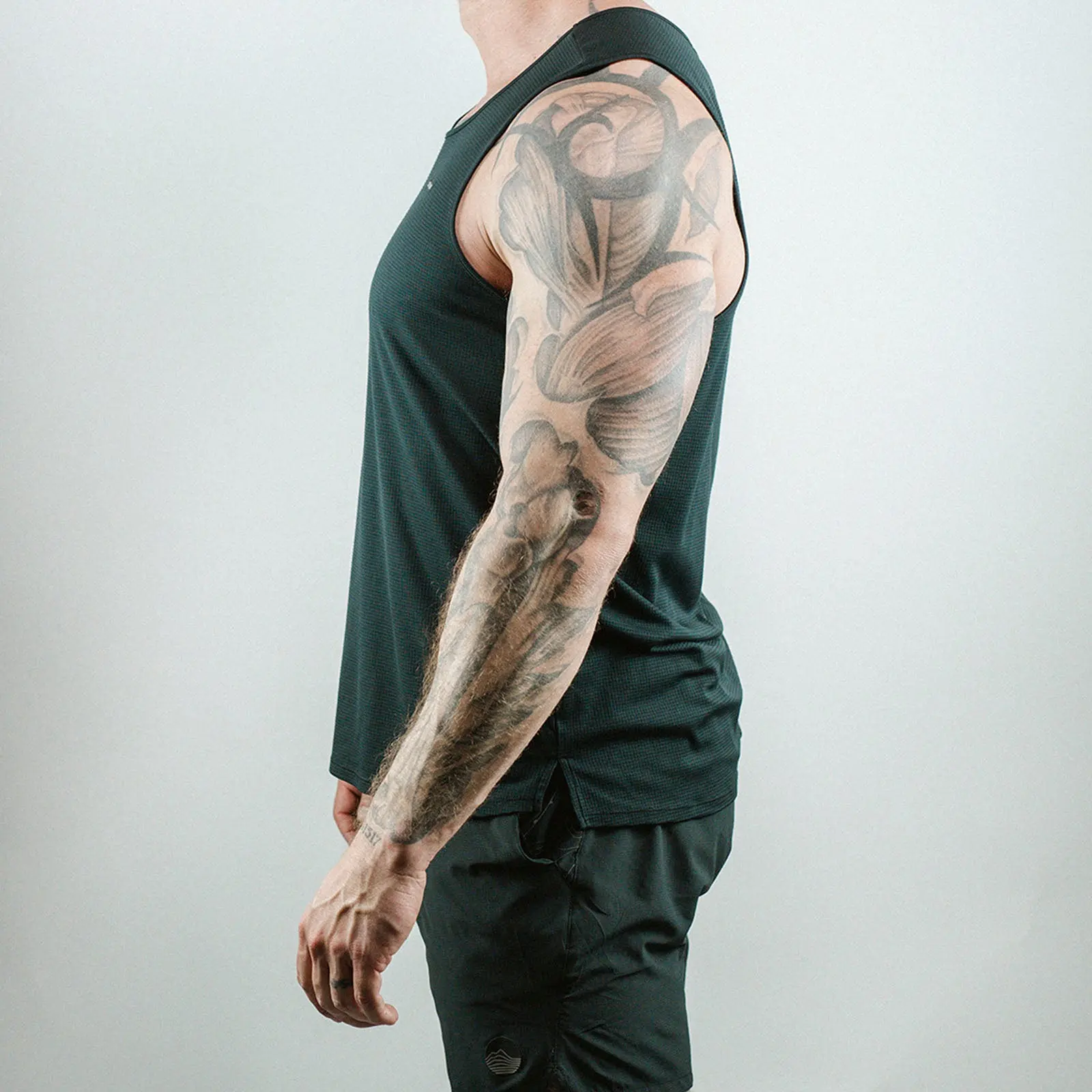 Set Point™ by GBRS Group Crest Tech Tank Top - Image 11