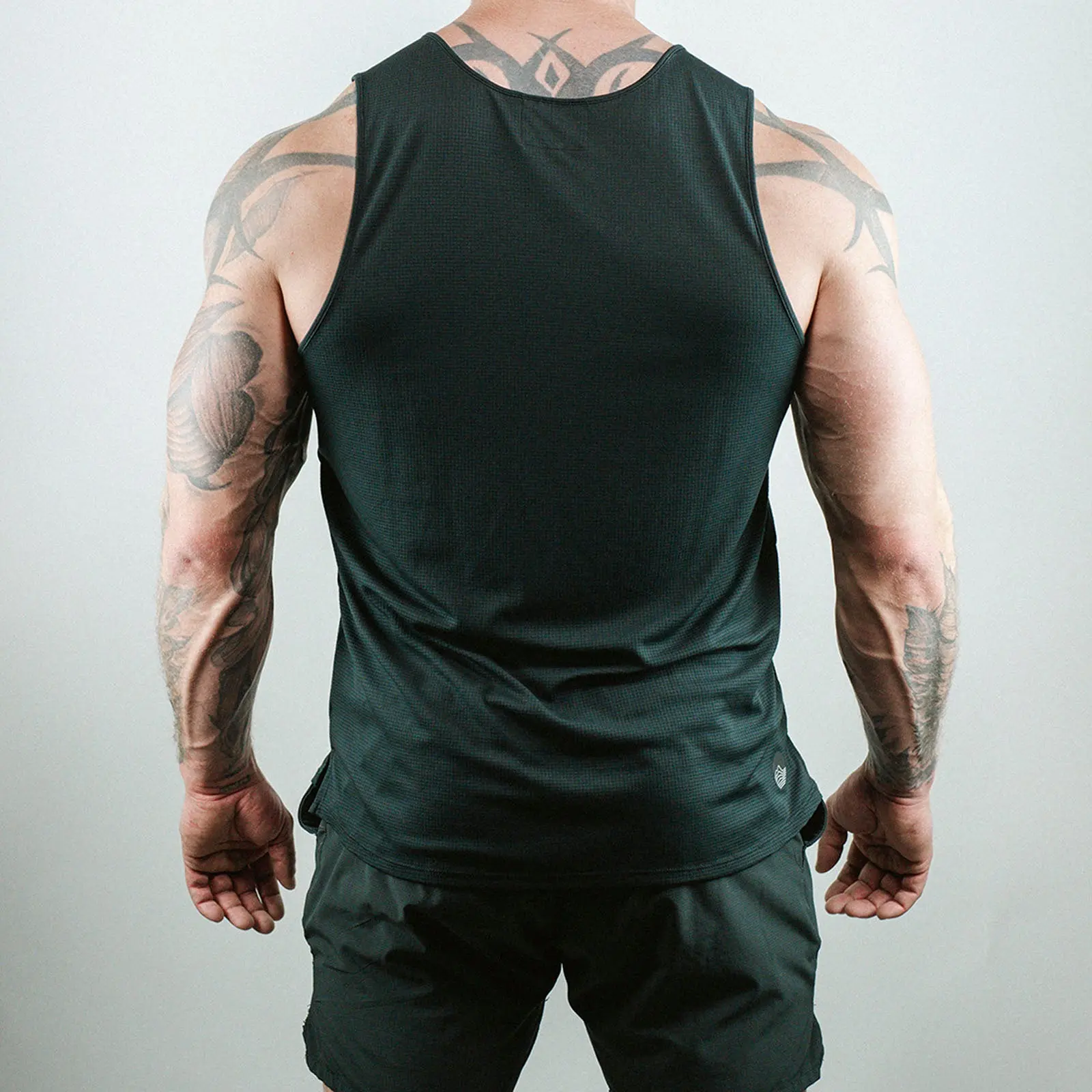 Set Point™ by GBRS Group Crest Tech Tank Top - Image 9